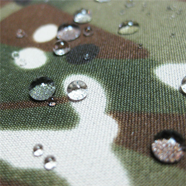teflon 100% polyester tkaný nepremokavý vonkajšie vojenské kamufláž dažďovej bundy tkaniny